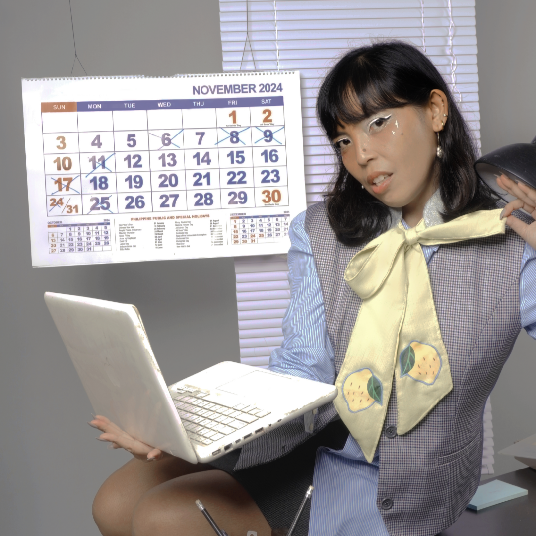 Secretary Bow - LEMONWORLD š