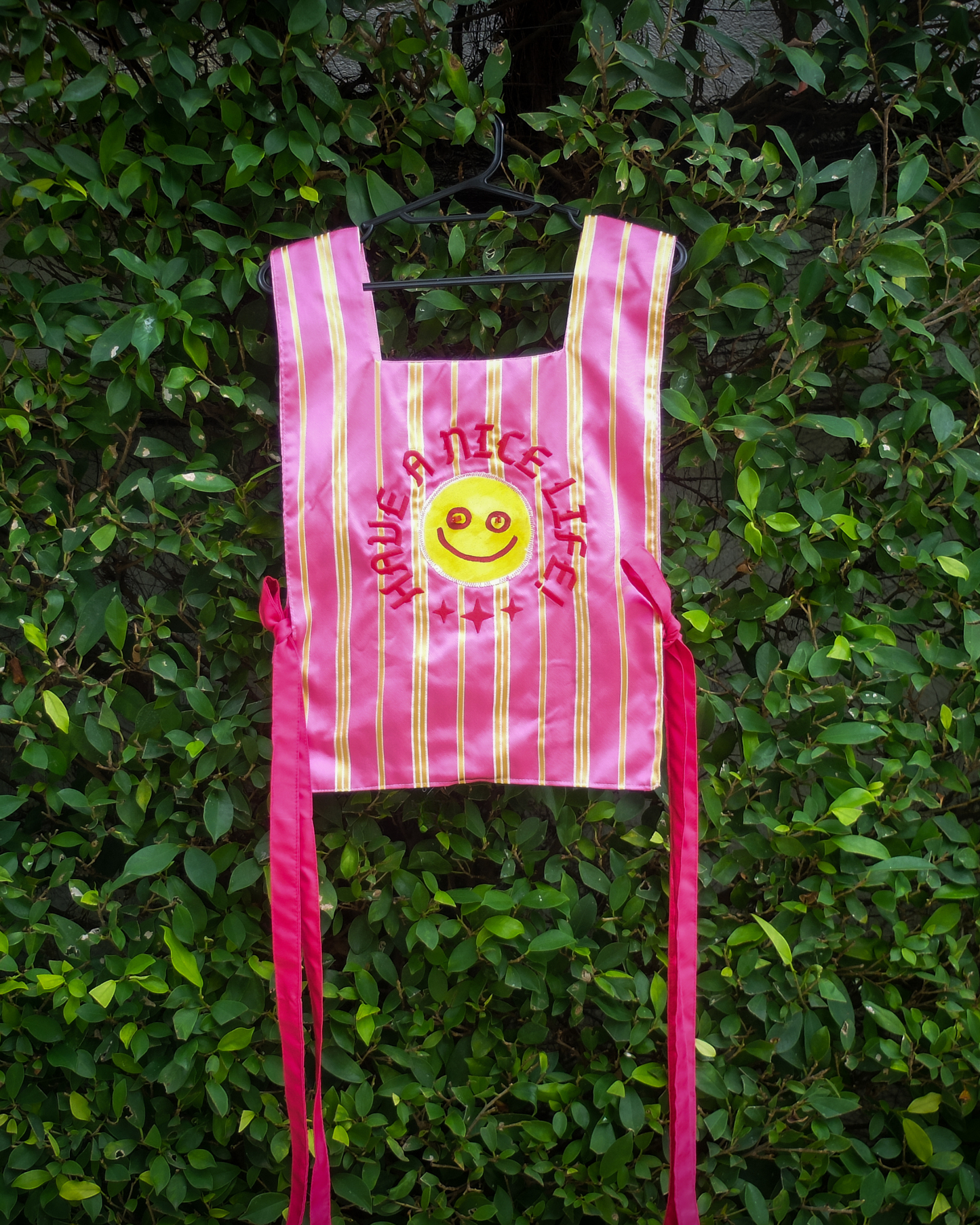 HAVE A NICE LIFE! Smiley Bag Sando 🙂 Pink